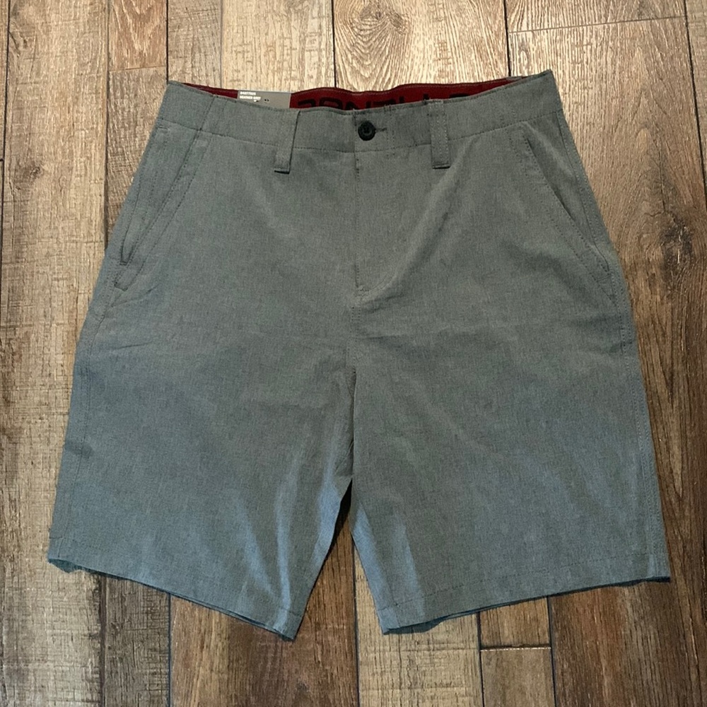 Denali stretch hybrid shorts sz 32 nwt